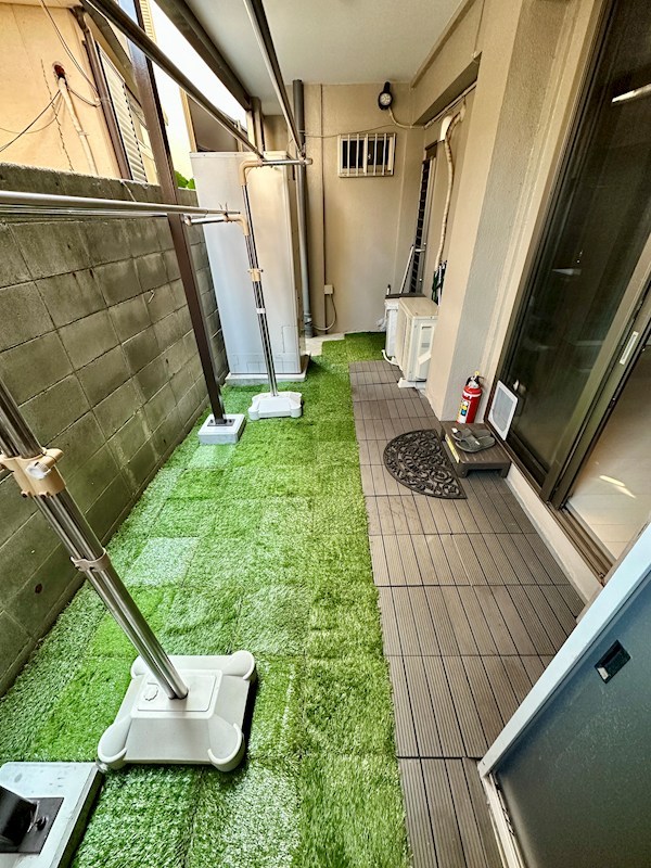 須磨寺町3丁目戸建(地下1階部分) ベランダ