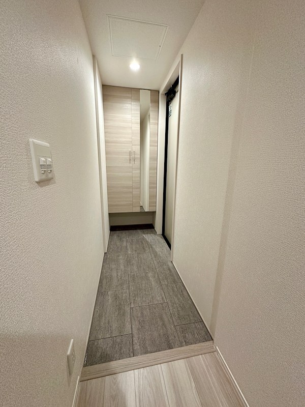 イルフォンターナ大田町 玄関