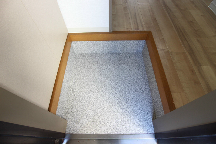 フルール大谷 玄関