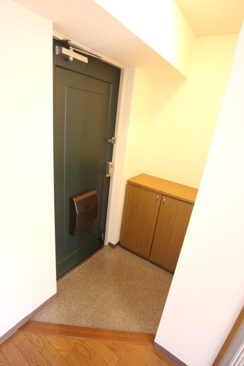 コート宮北 玄関