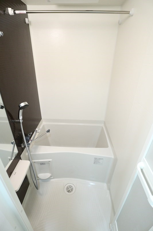 Luxe神戸WEST 風呂画像