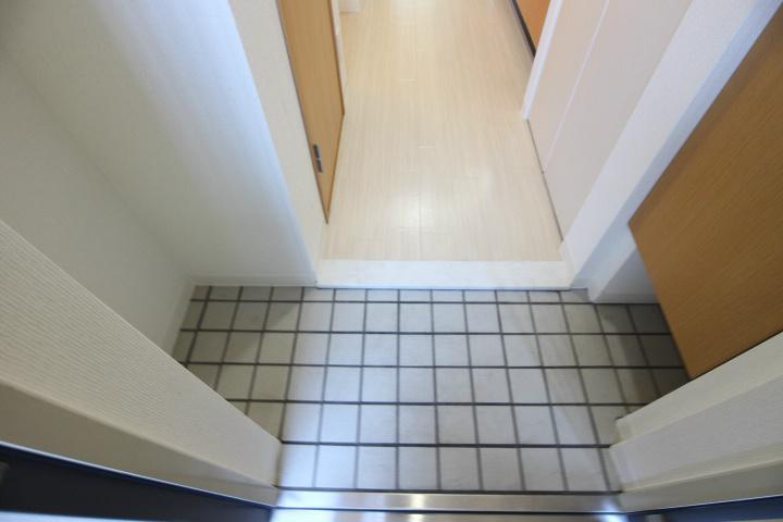 ツルトスコ南落合 玄関