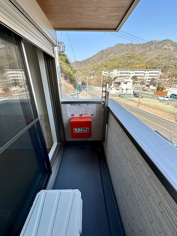 アリビア明神町A棟 ベランダ