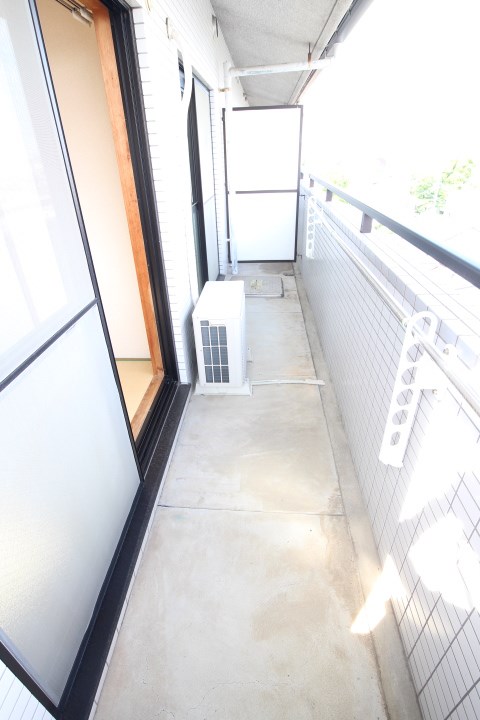 ロイヤル阪神 ベランダ