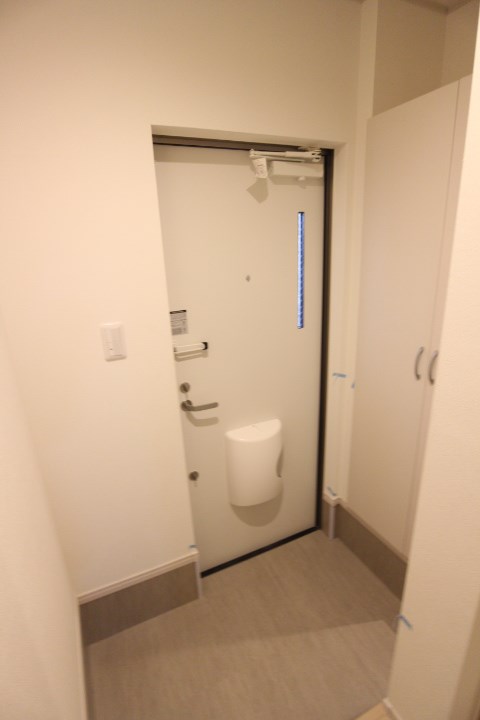 ラフィーネ神戸　North Wing 玄関