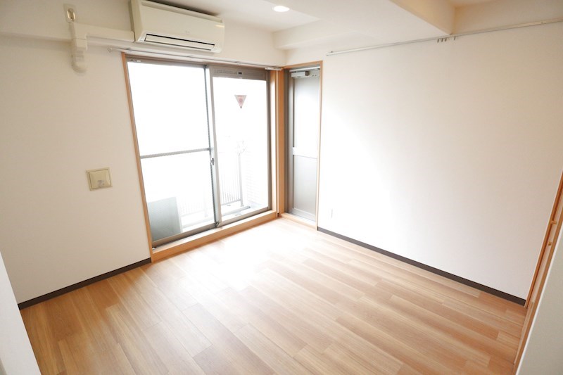 ウィスティリアコート神戸Ⅱ リビング