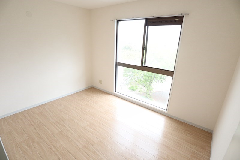 グリーンハイツ妙法寺B棟 ベッドルーム