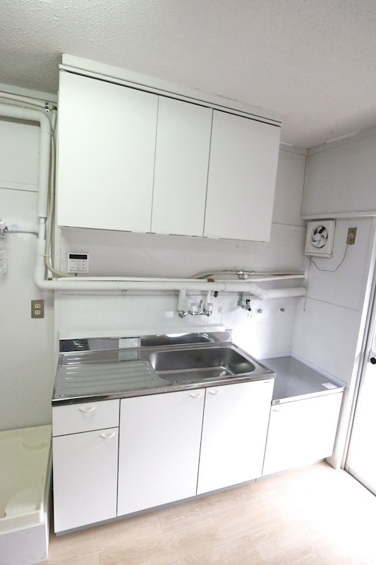 ドミールサニー君影町2号棟 キッチン