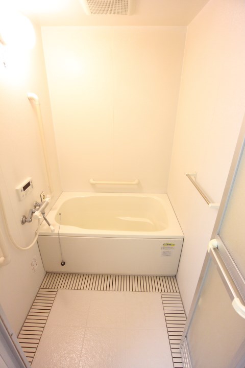 ヴィラナリー長田 風呂画像