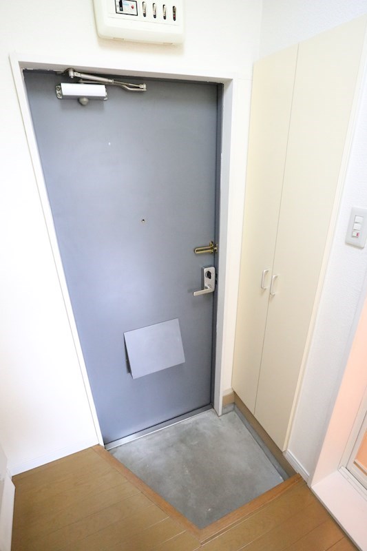 エーアールスマ2 玄関