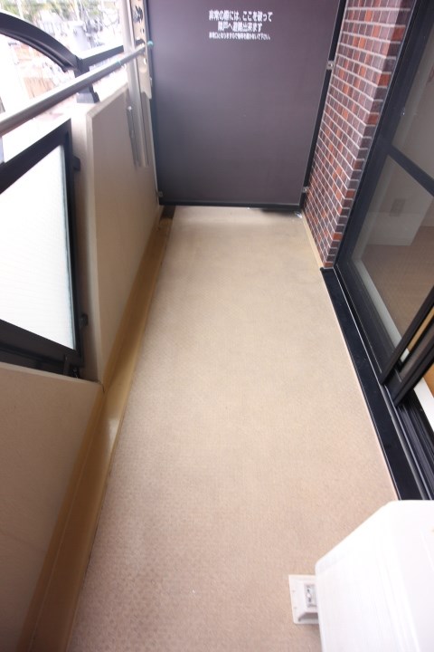 ロイヤル三ツ星Ⅱ ベランダ