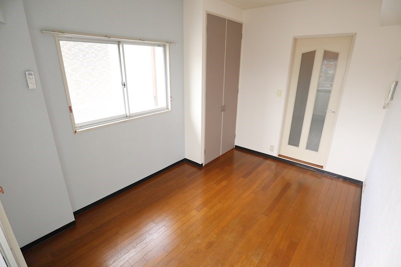 リバティー壱番館 ベッドルーム