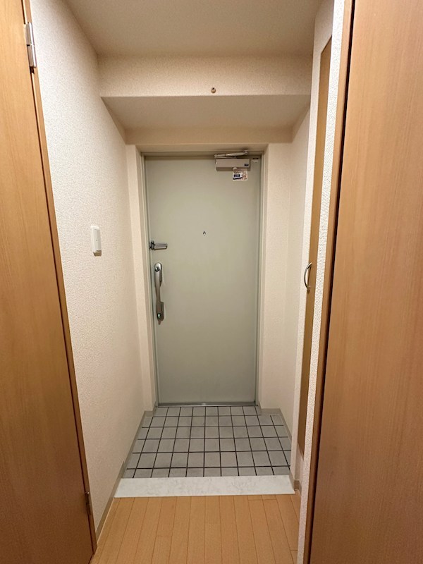 ツルトスコ南落合 玄関