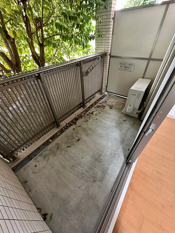ツルトスコ南落合 ベランダ
