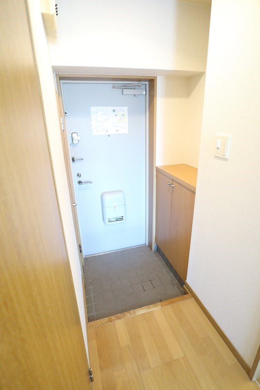 KHKコート板宿 玄関