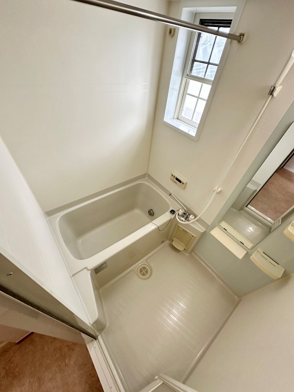 ラッフィナート・カーサ壱番館  風呂画像