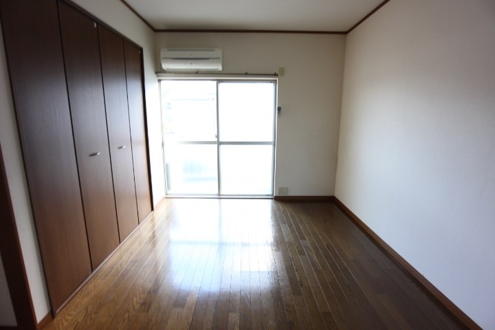 ビラ高倉 ベッドルーム
