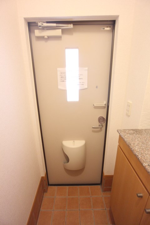 リトリートＹ 玄関
