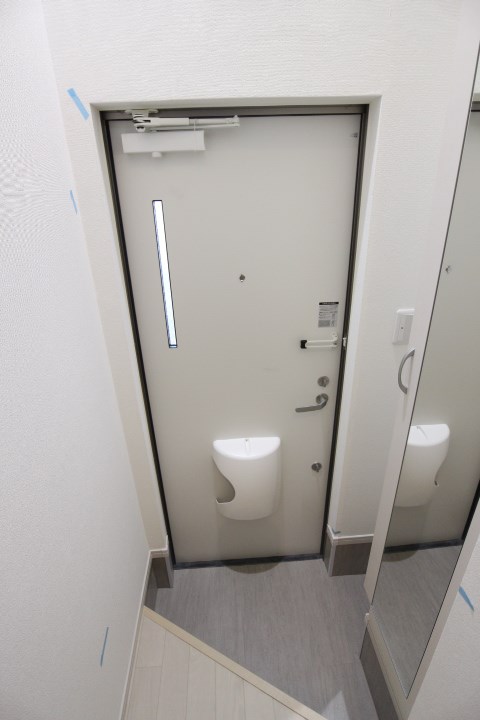 ラフィーネ神戸　North Wing 玄関