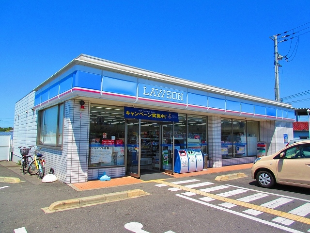 ロイヤルガーデン名越 コンビニ