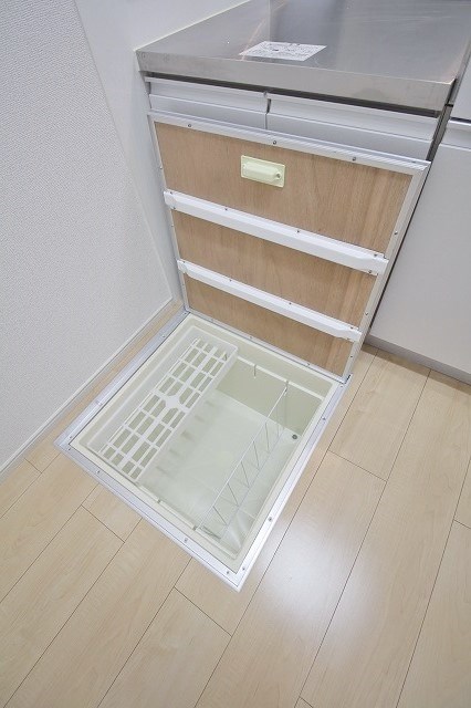 アロッジオ　パーチェ 収納