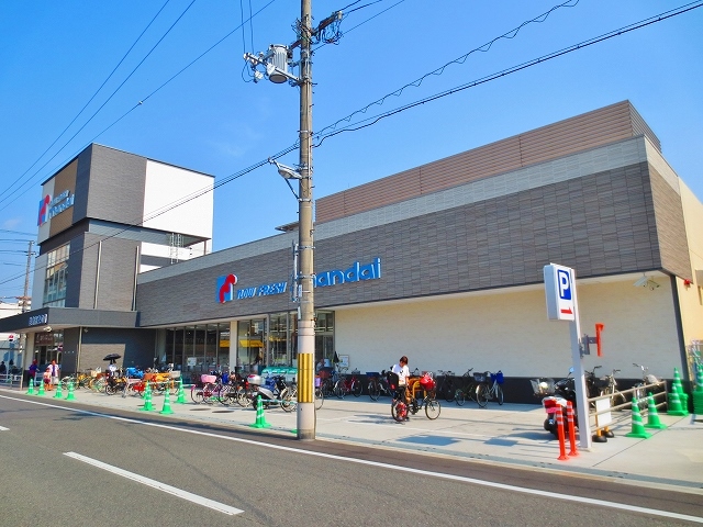 さとしろビル スーパー