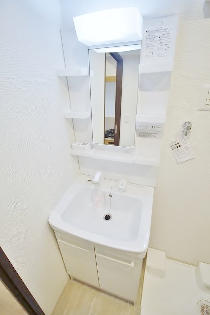 エスポワール墨江 洗面所