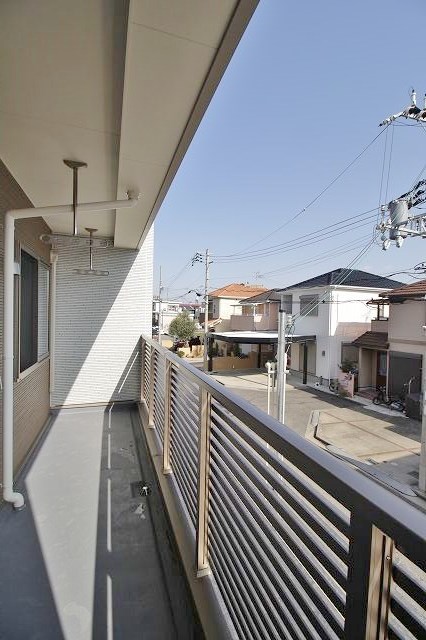 エテルノ貝塚A・B ベランダ