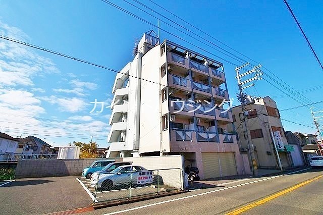 BASE-ONE貝塚 外観