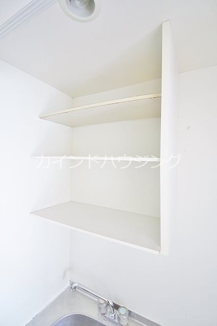 BASE-ONE貝塚 収納