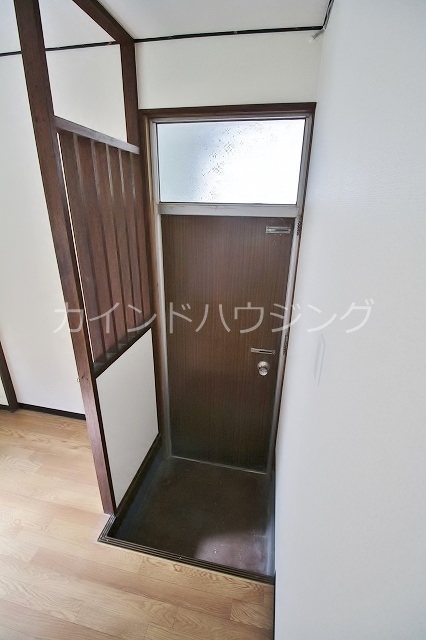 オリーブ羽倉崎 玄関