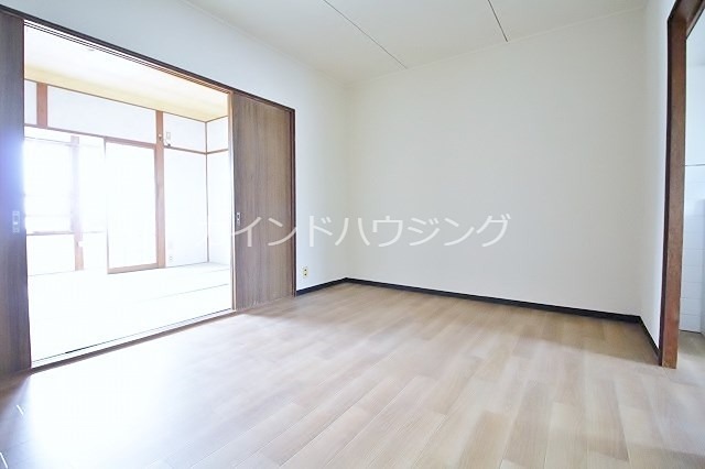 オリーブ羽倉崎 リビング