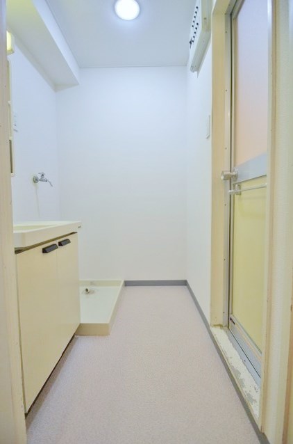リレックス上住吉 洗面所
