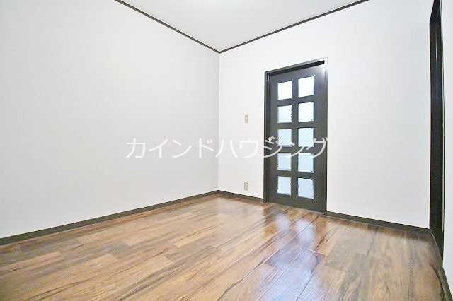 グレースハイム上住吉 リビング