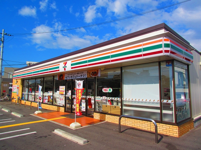 大阪府阪南市黒田 コンビニ
