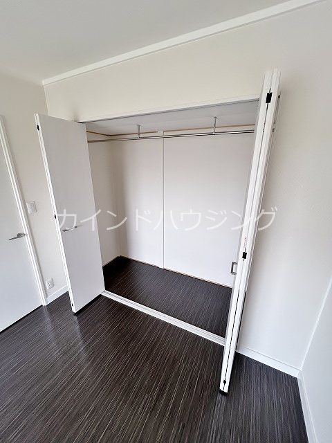 ハイツマルニシ 収納