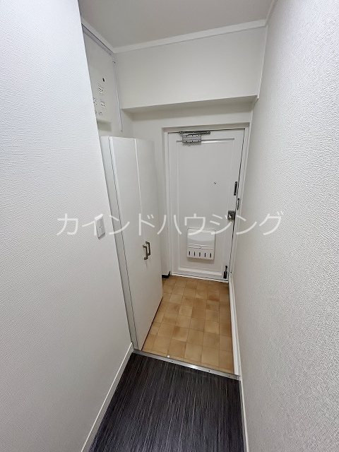 ハイツマルニシ 玄関