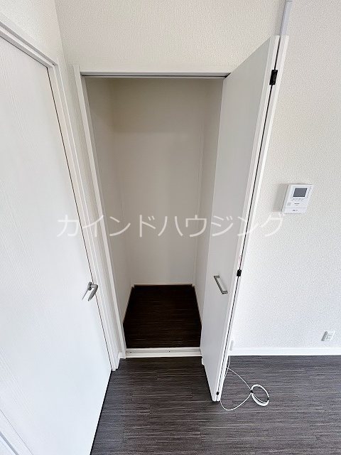 ハイツマルニシ 収納