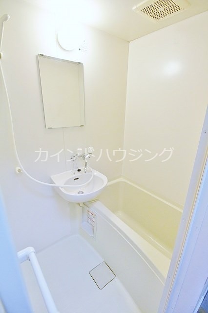 レオパレス泉佐野  風呂画像