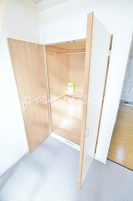 レオパレス泉佐野  収納
