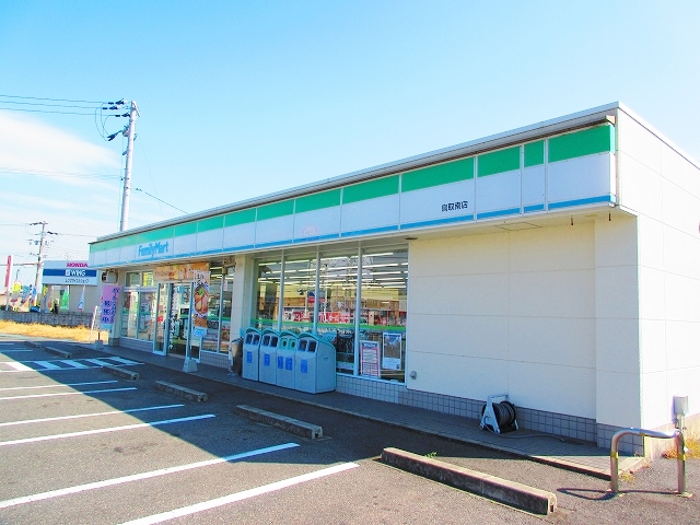 レオパレスアクアマリン コンビニ