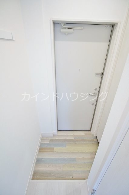 セジュール本町 玄関
