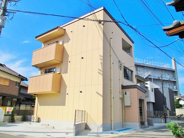 ファーストヴィレッジ 外観