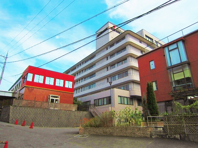 メルヘン三宅B棟 総合病院