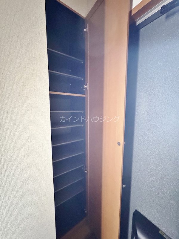 コモド二色 収納