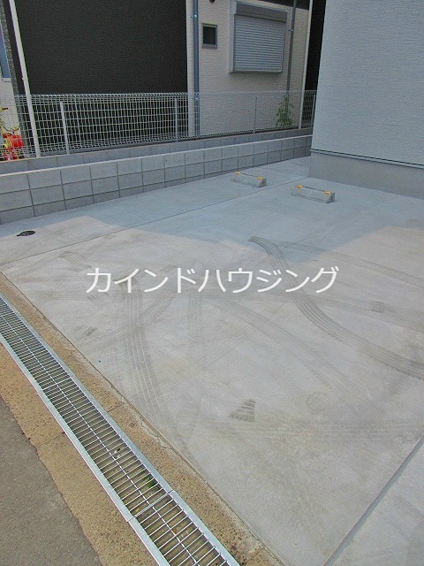 アクセル住之江 駐車場