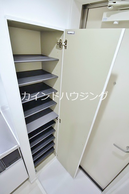 アクセル住之江 収納