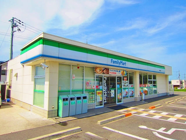 サージュ・ヴィラ コンビニ