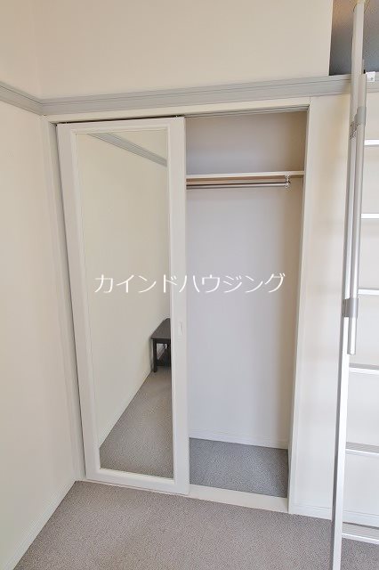 大阪府泉南郡熊取町希望が丘１丁目 収納