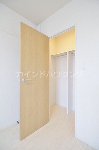 クレイノグランメゾンアオイ 収納